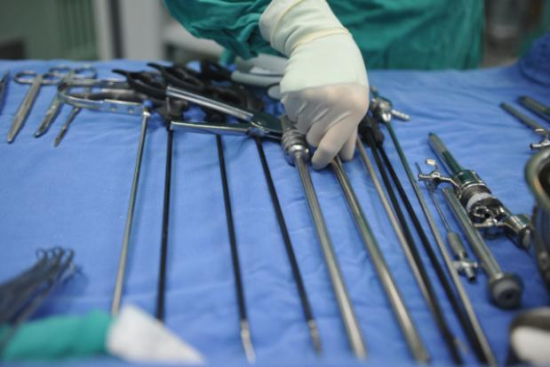 手術工具怎么清洗消毒,如何選擇醫(yī)用真空清洗機 手術工具怎么清洗消毒,如何選擇醫(yī)用真空清洗機